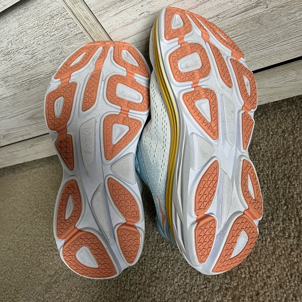 SOLD! Hoka | Bondi 8 Shoes Womens Running Sneakers - Picture 6 of 8